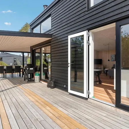 Ferienhaus Cozy In With Kitchen Neksø