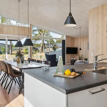 Cozy In Nexo With Kitchen *